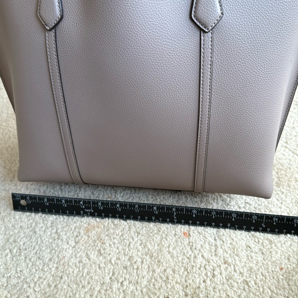 Tory Burch Perry Triple Compartment Grey and orange with Removable Logo. - Picture 11 of 11